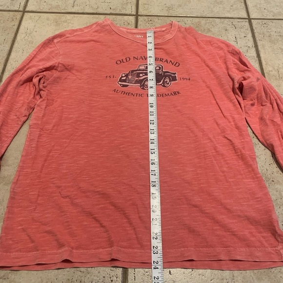 💙 Old Navy Brand Long Sleeve T-Shirt Garment-Dyed Pink With Truck Graphic -Small - Picture 5 of 7
